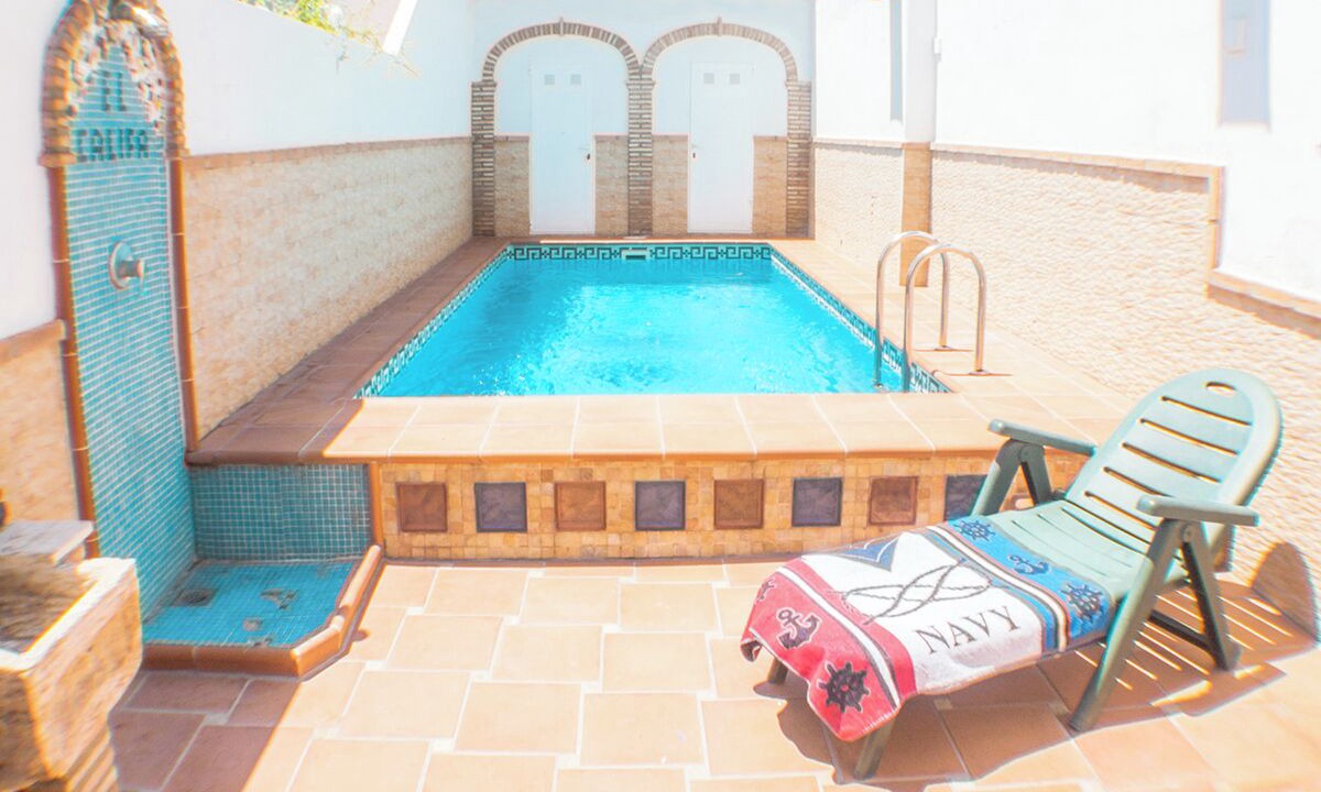 Photo of Outdoor in La Malva-rosa