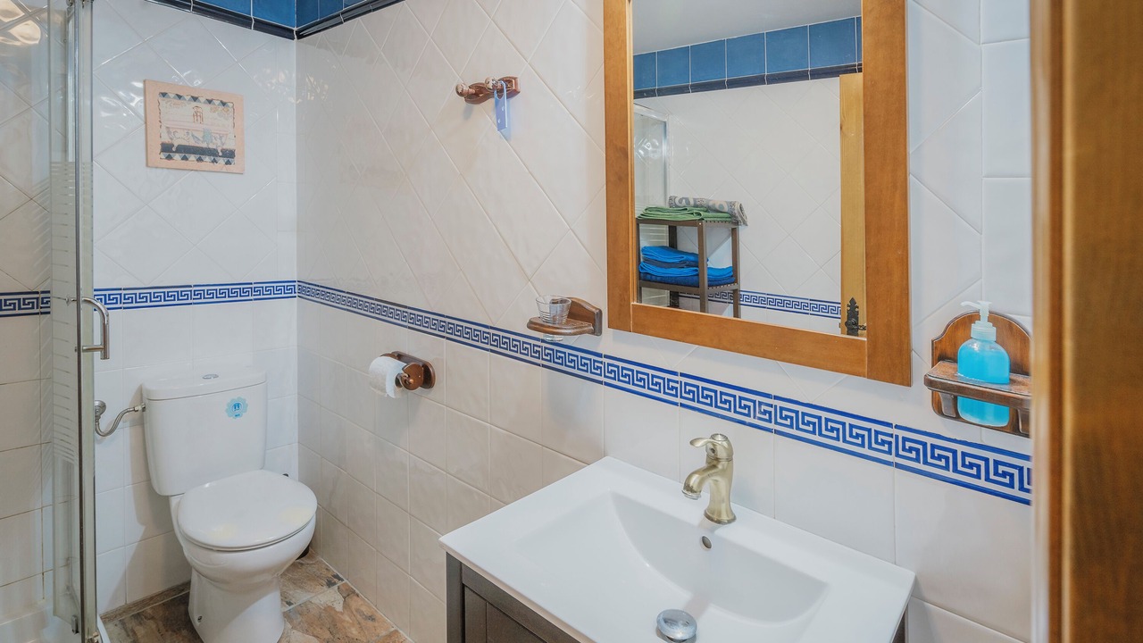 Photo of Bathroom in Curiel