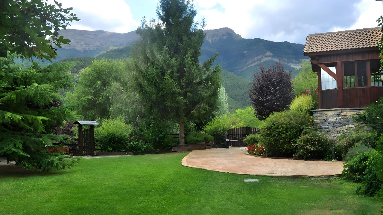 Photo of Outdoor in Lardies