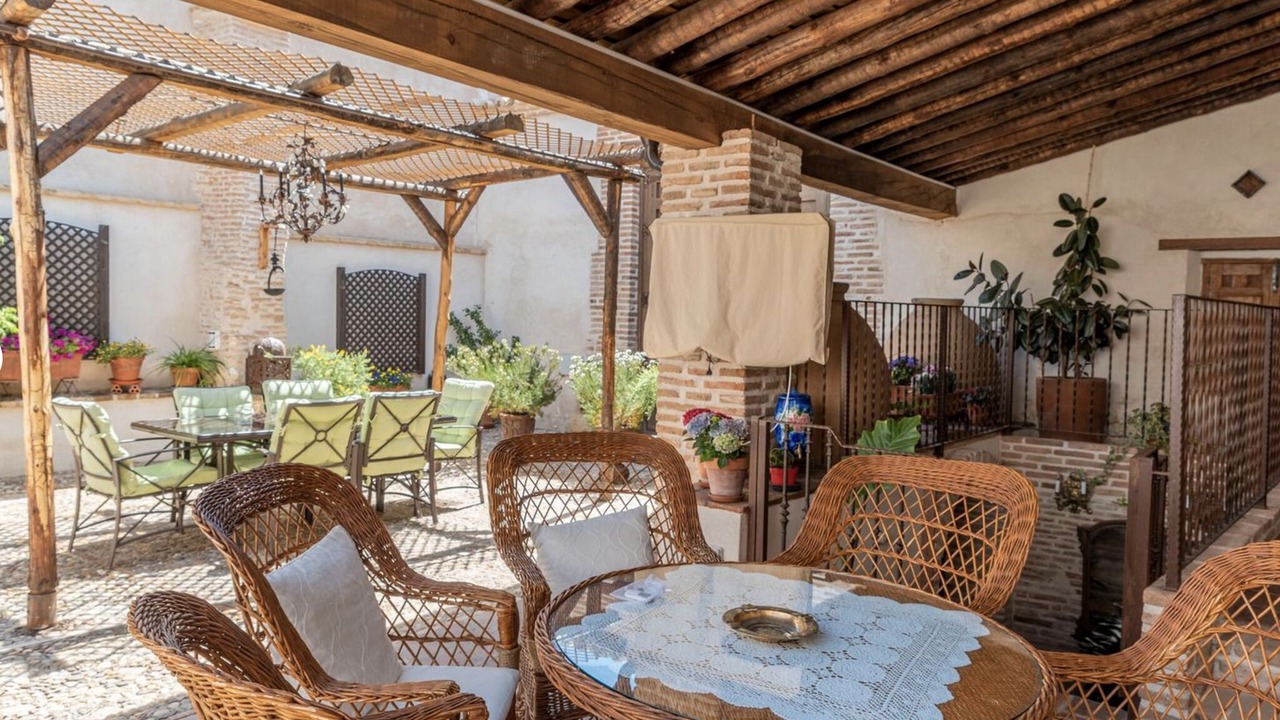 Photo of Outdoor in Noves