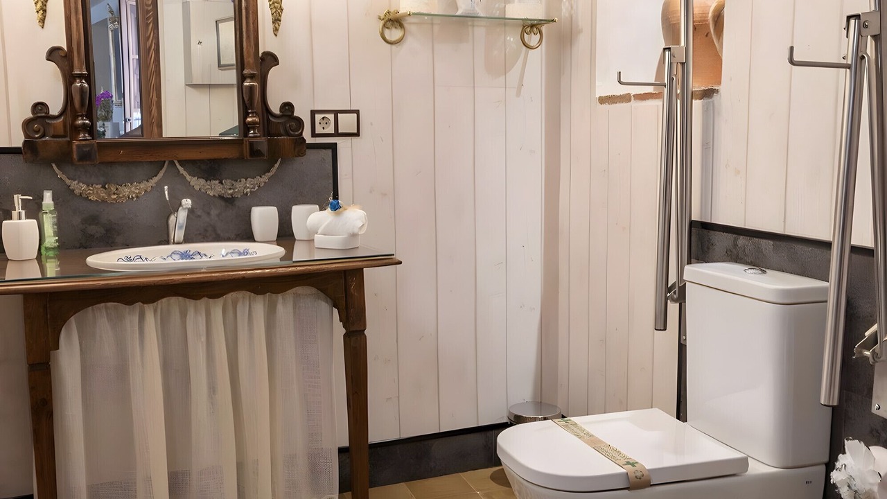 Photo of Bathroom in Noves