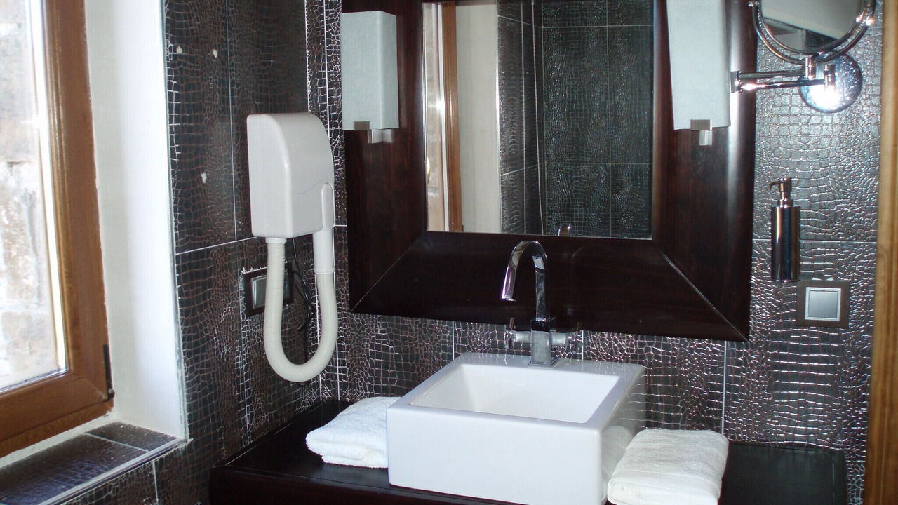 Photo of Bathroom in Villar del Rio