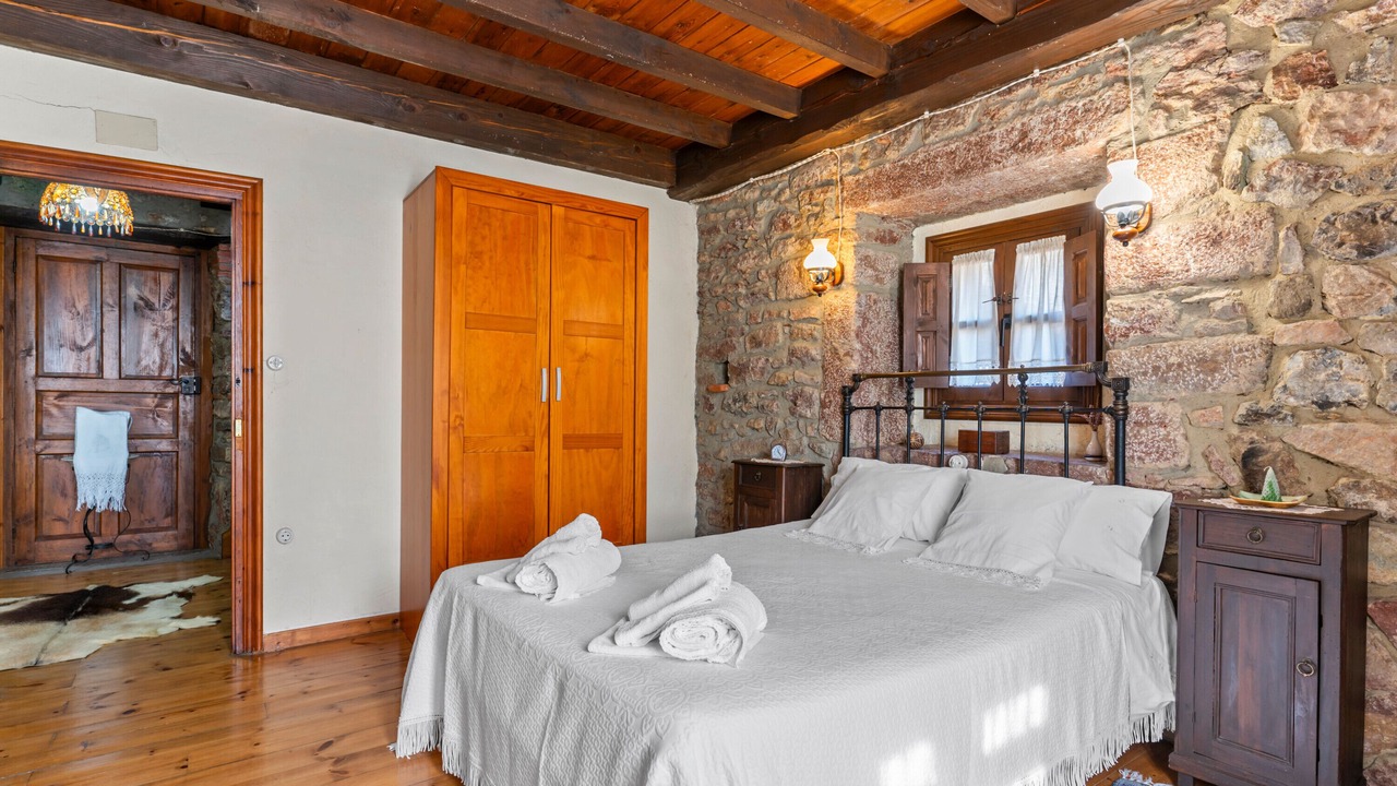 Photo of Bedroom in Penamellera Alta