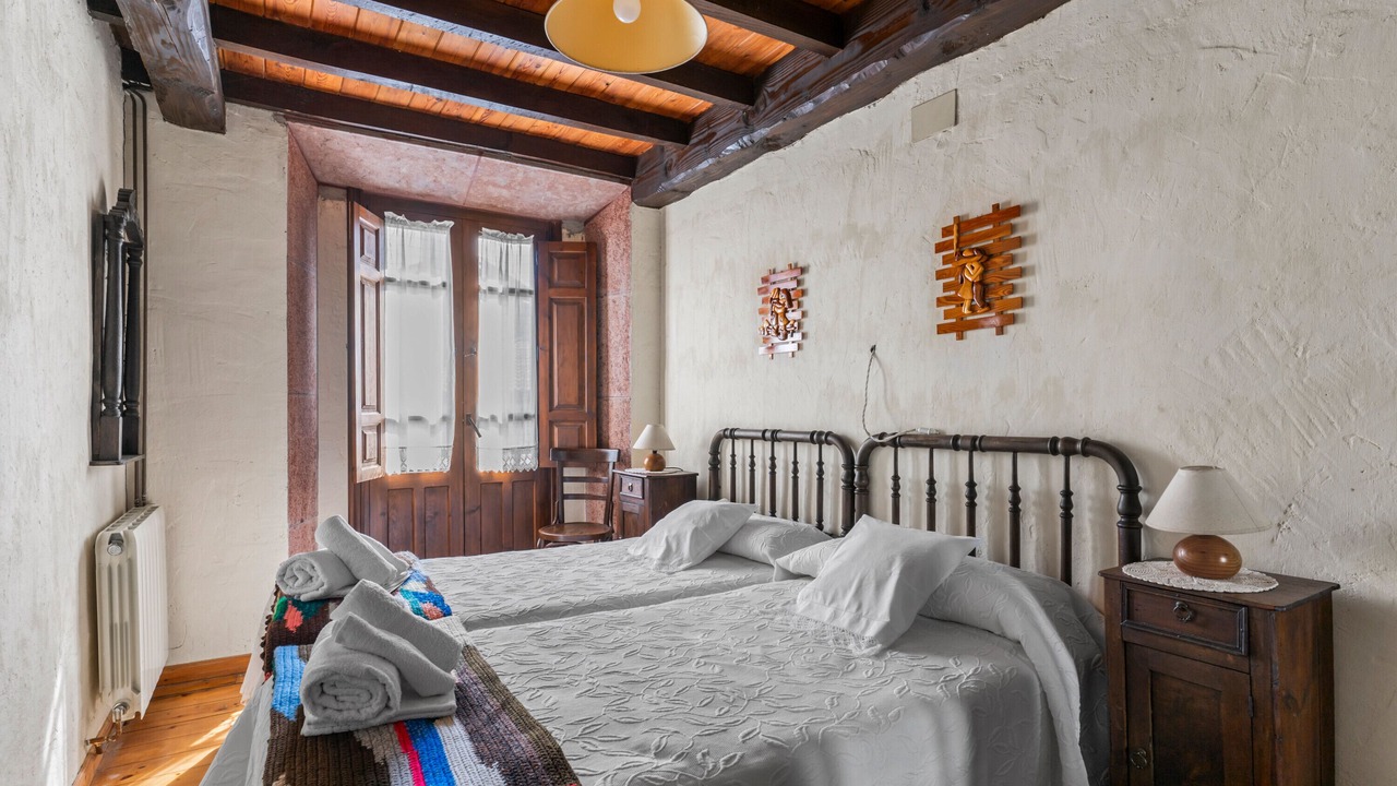 Photo of Bedroom in Penamellera Alta
