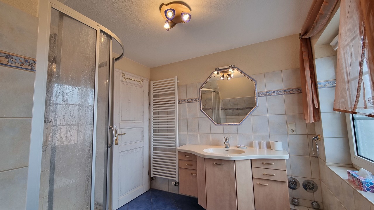 Photo of Bathroom in Midlum
