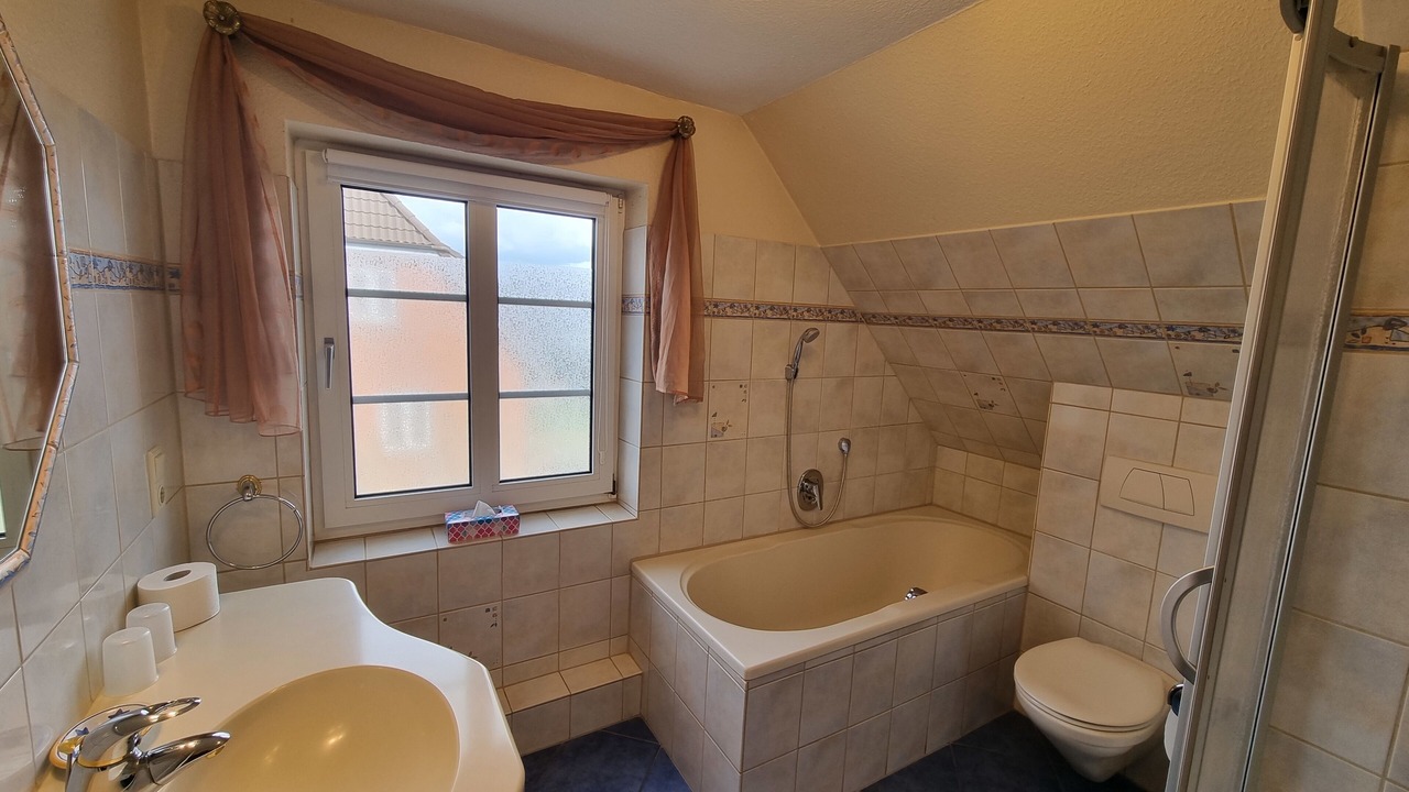 Photo of Bathroom in Midlum