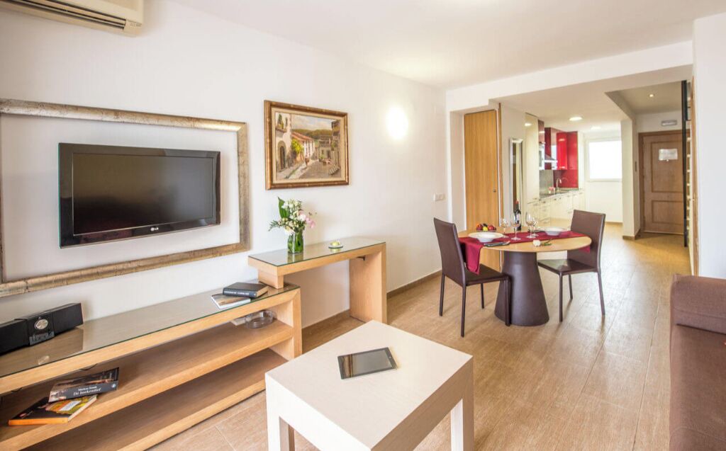 Photo of Livingroom in Alcanada
