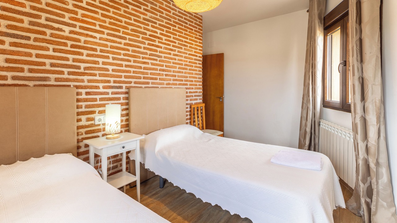 Photo of Bedroom in Mediana de Voltoya