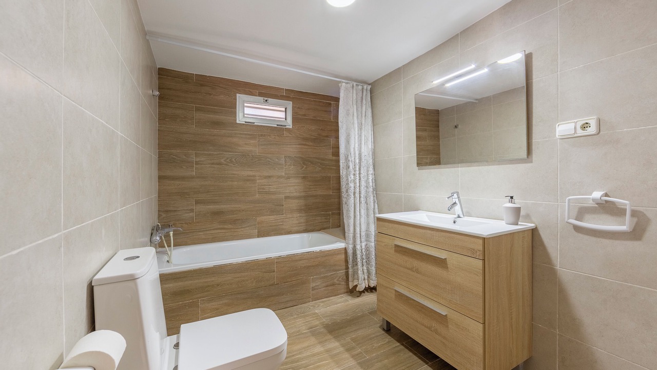 Photo of Bathroom in El Pozo de los Frailes