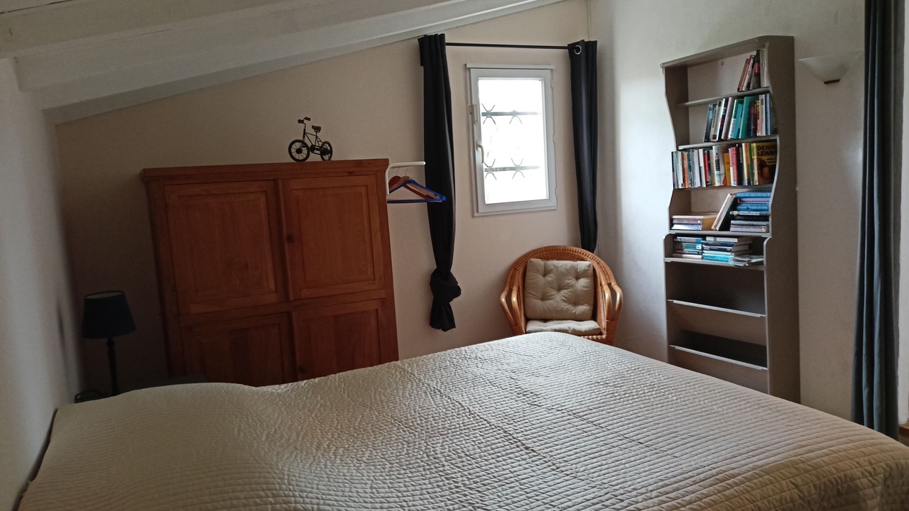 Photo of Bedroom in Douzens