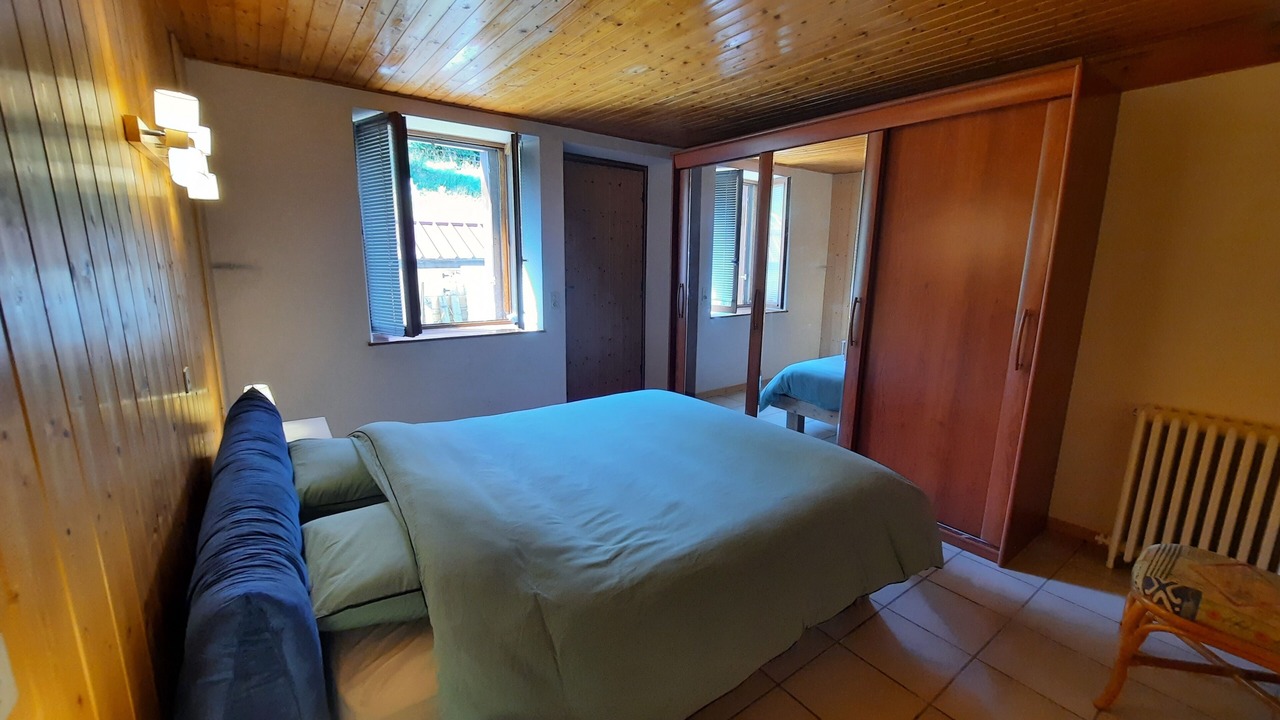Photo of Bedroom in Premanon