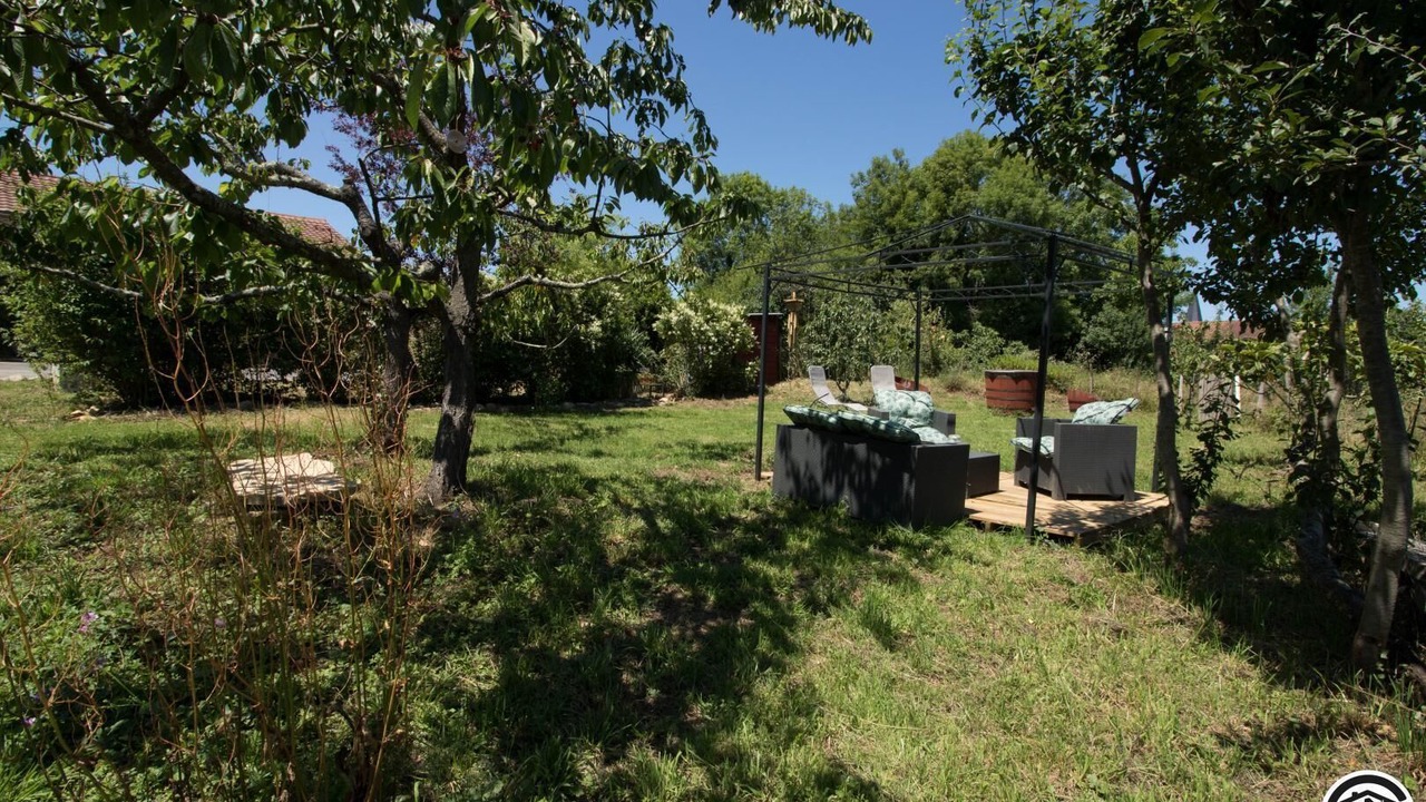 Photo of Outdoor in Villeneuve-Lecussan