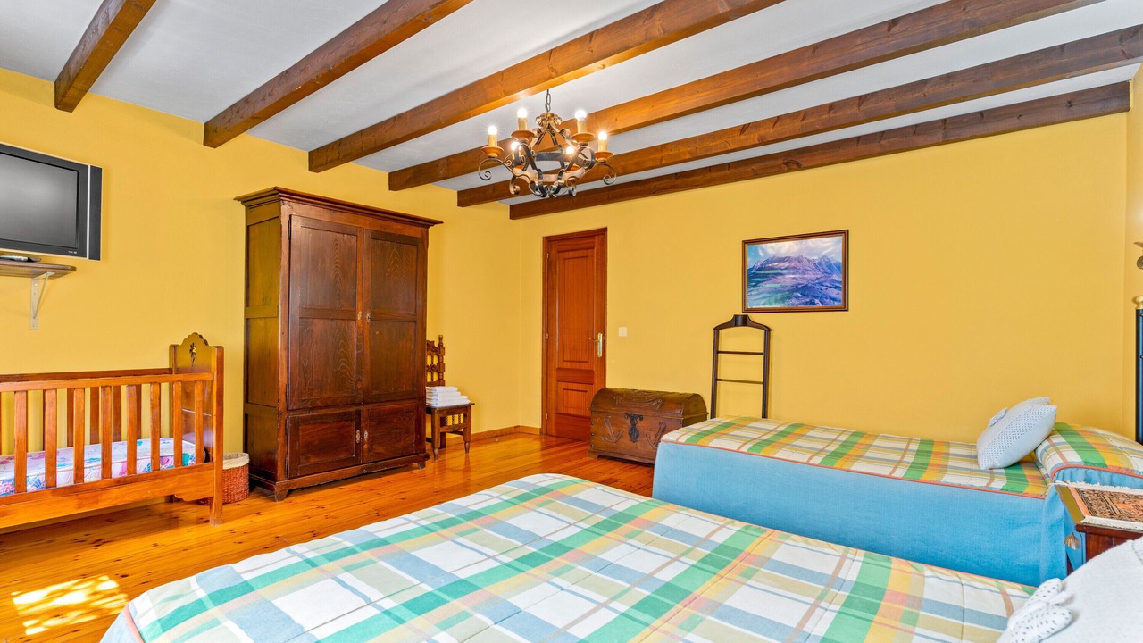 Photo of Bedroom in Caunedo