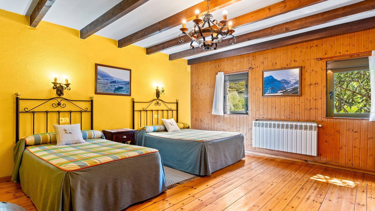 Photo of Bedroom in Caunedo