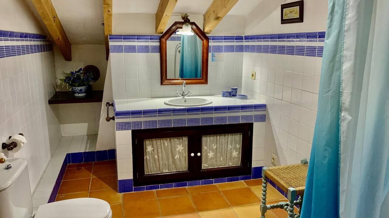 Photo of Bathroom in Montuiri