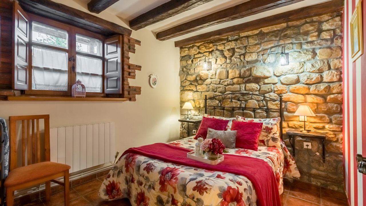 Photo of Bedroom in Villacarriedo