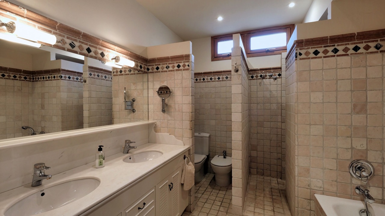 Photo of Bathroom in Bonmont Terres Noves