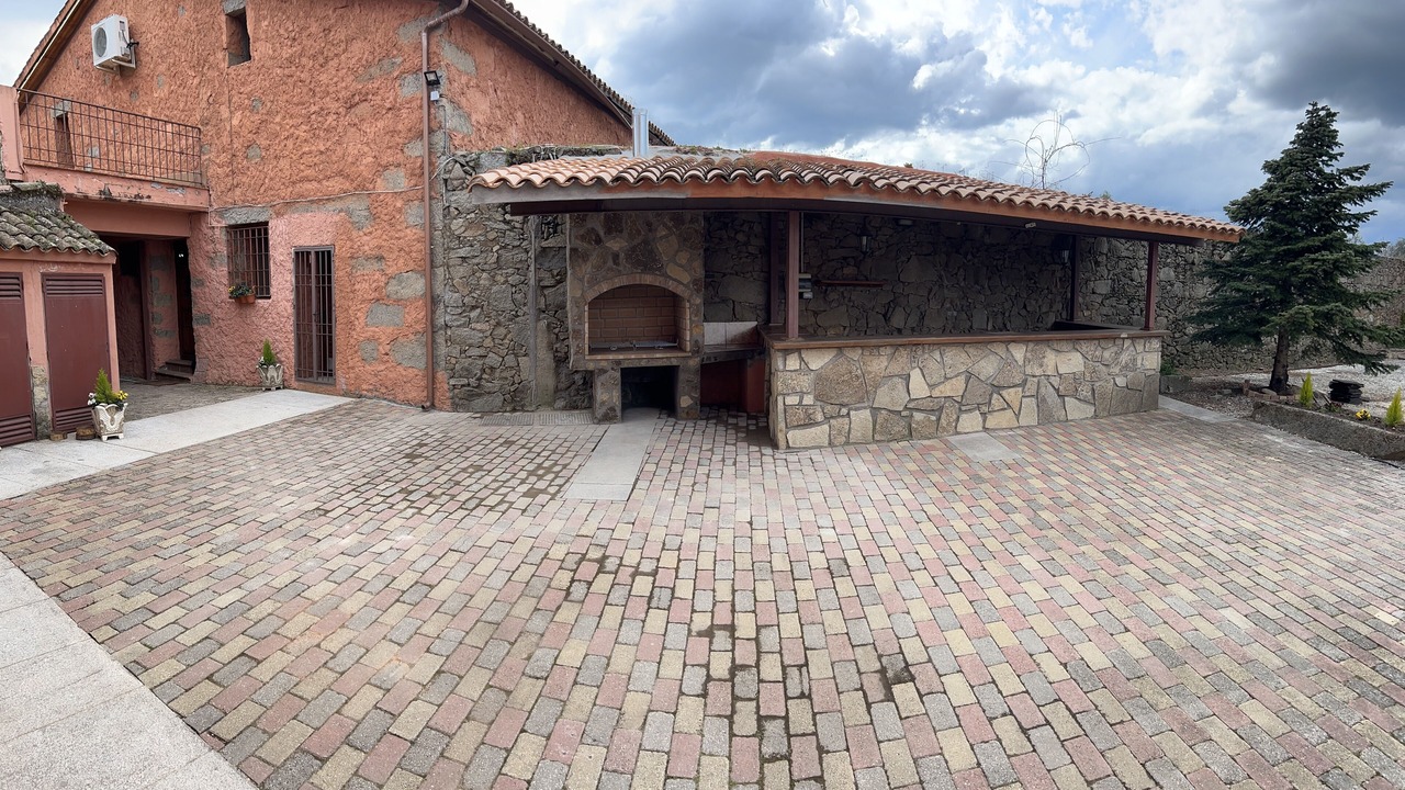 Photo of Others in Higuera de las Duenas