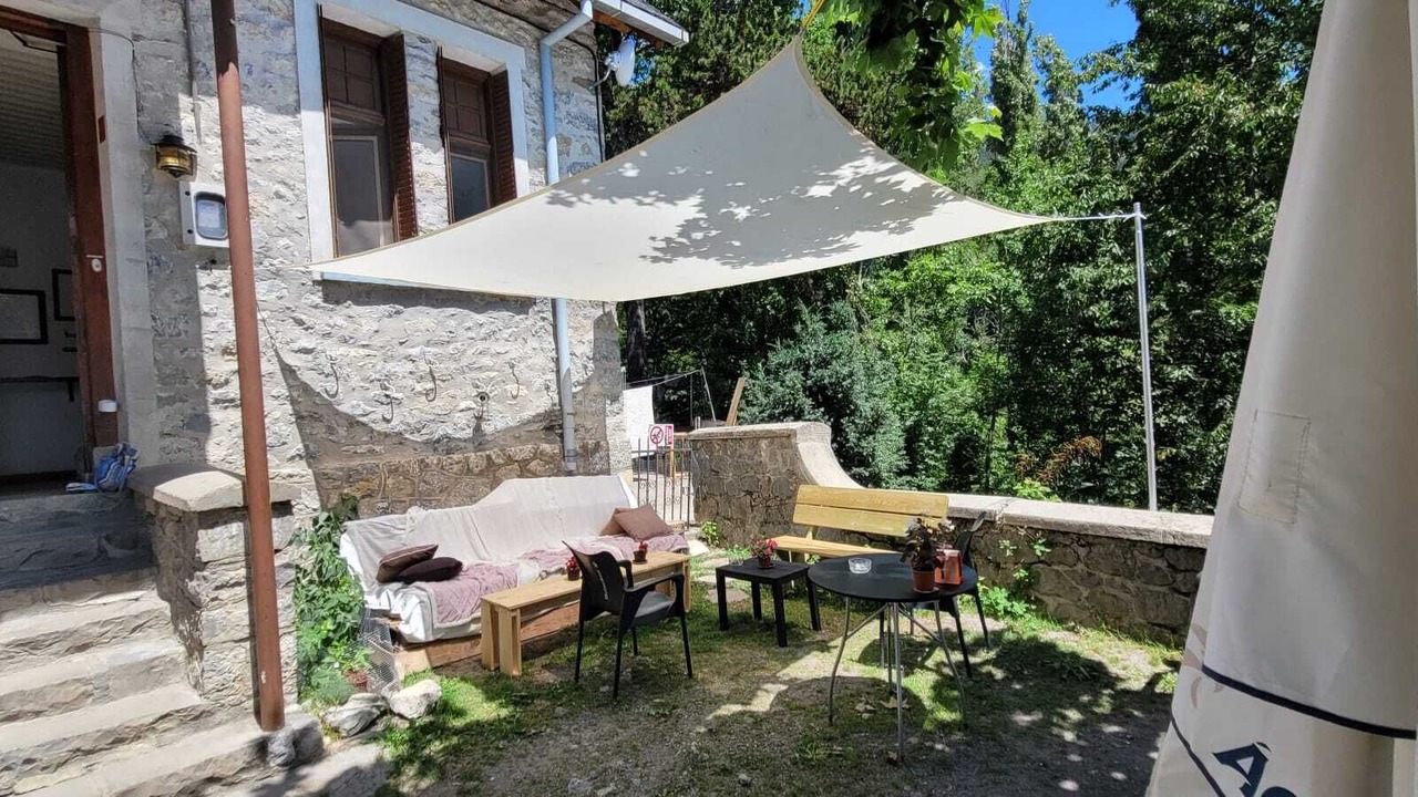 Photo of Outdoor in Sin