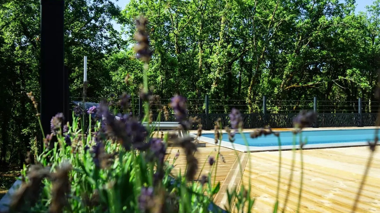 Photo of Outdoor in Chartrier-Ferriere