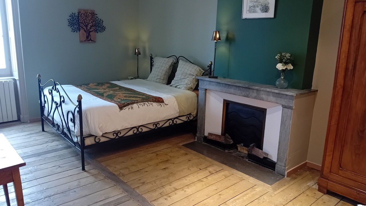 Photo of Bedroom in Courmangoux
