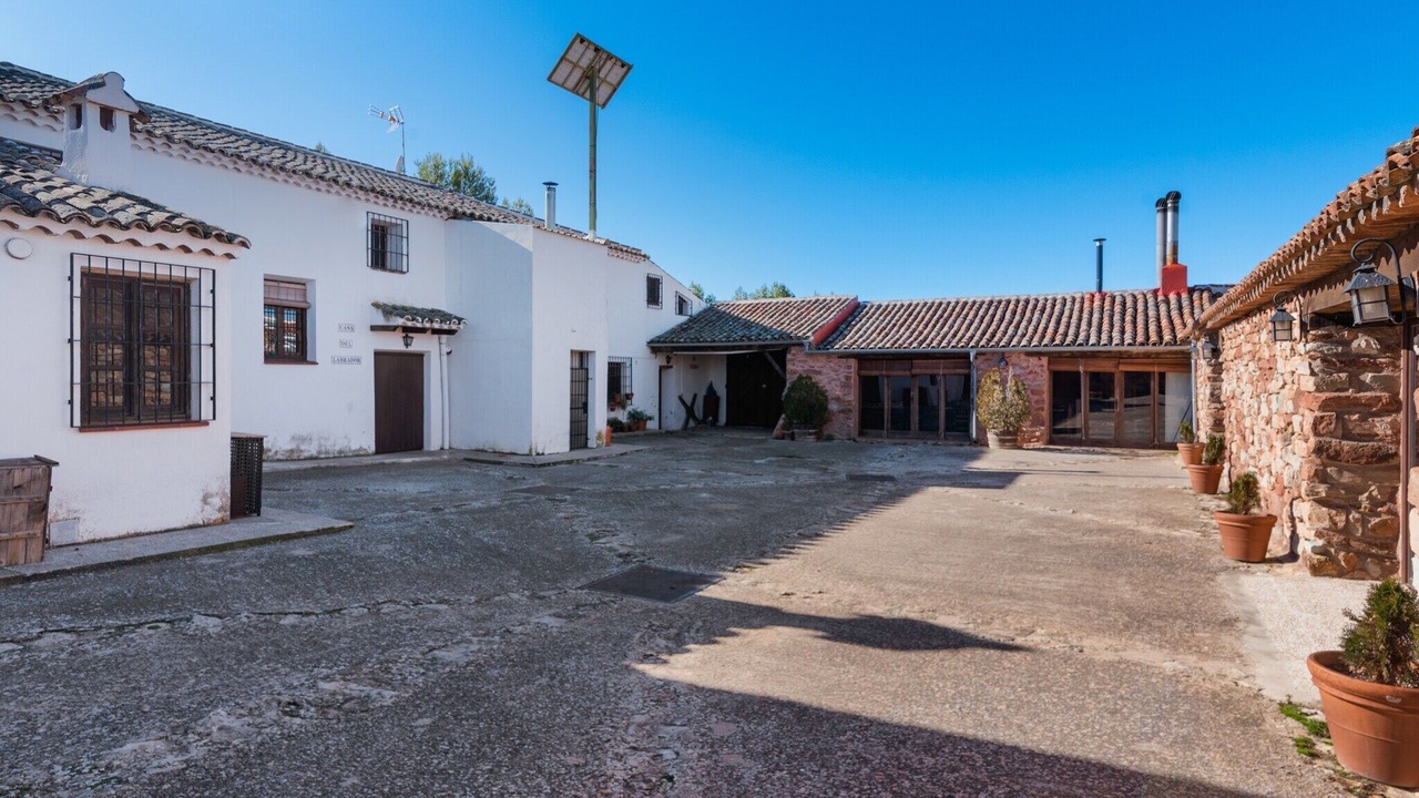 Photo of Outdoor in Alcaraz