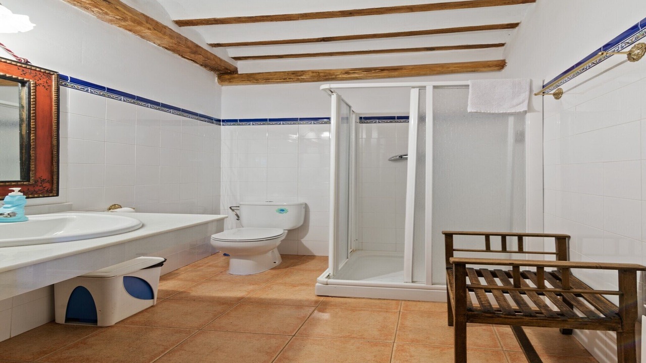 Photo of Bathroom in Alcaraz