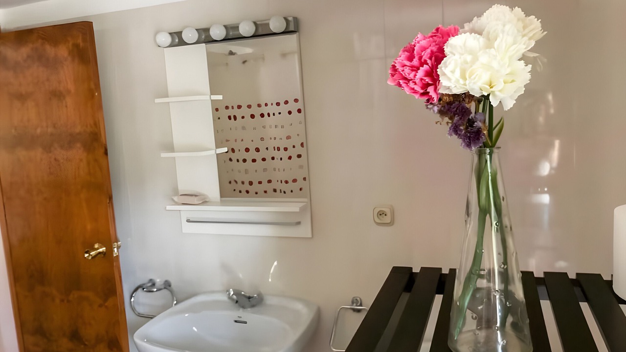 Photo of Bathroom in Salinas