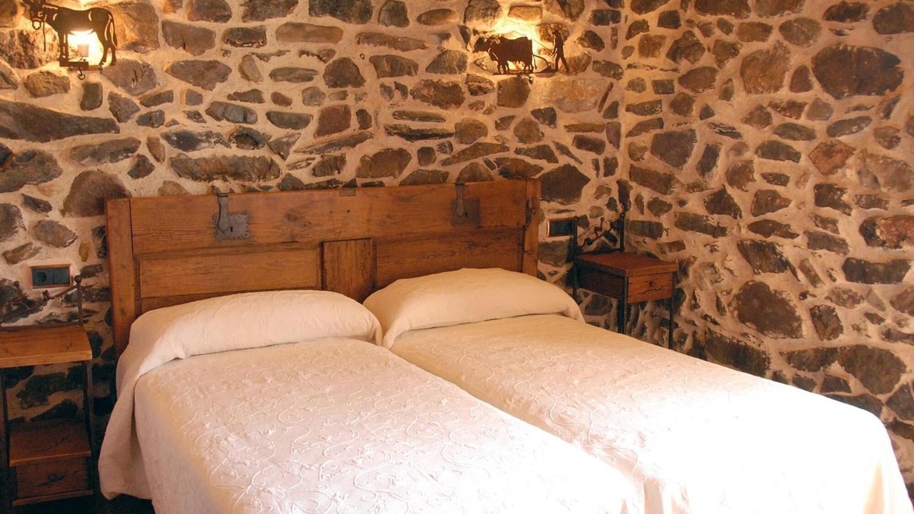 Photo of Bedroom in Barbadillo del Pez