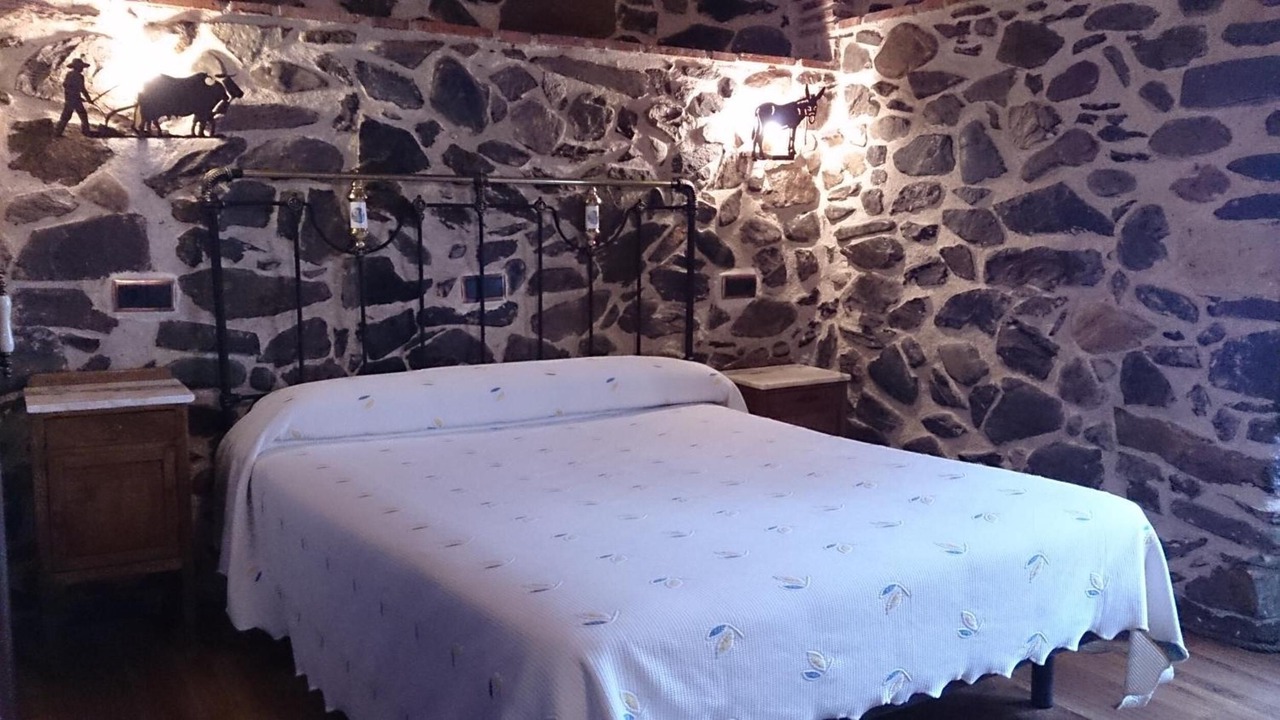 Photo of Bedroom in Barbadillo del Pez