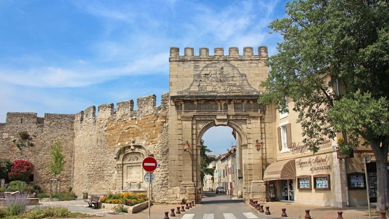 Photo of Others in Monteux