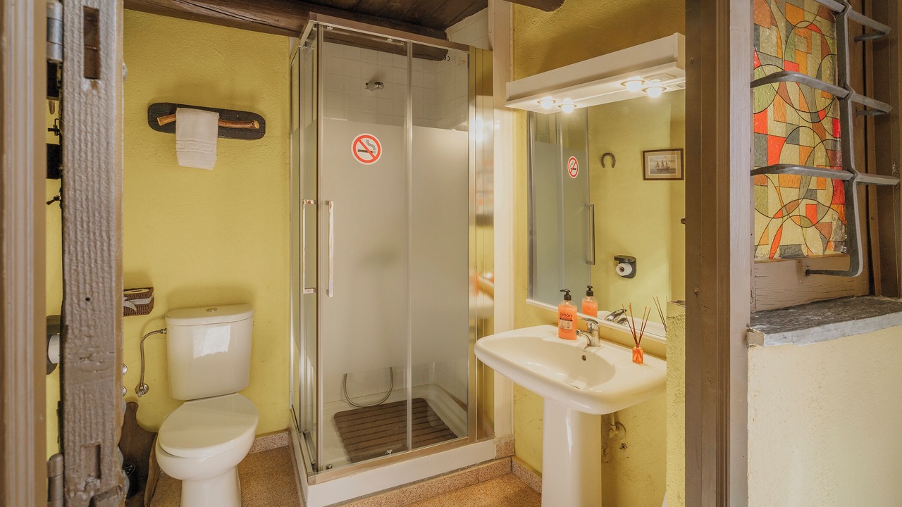 Photo of Bathroom in Munopedro