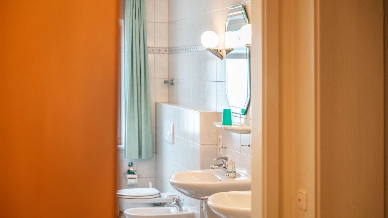 Photo of Bathroom in Suderdeich