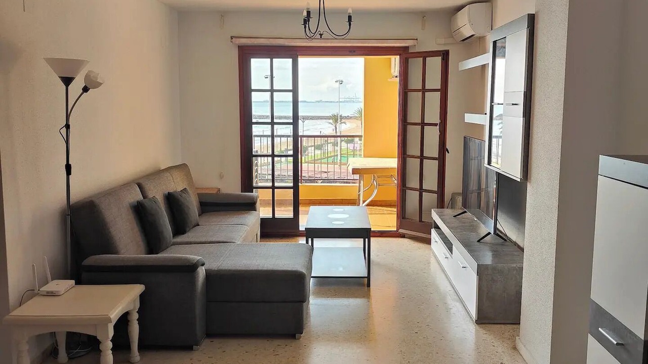Photo of Livingroom in Port Saplaya