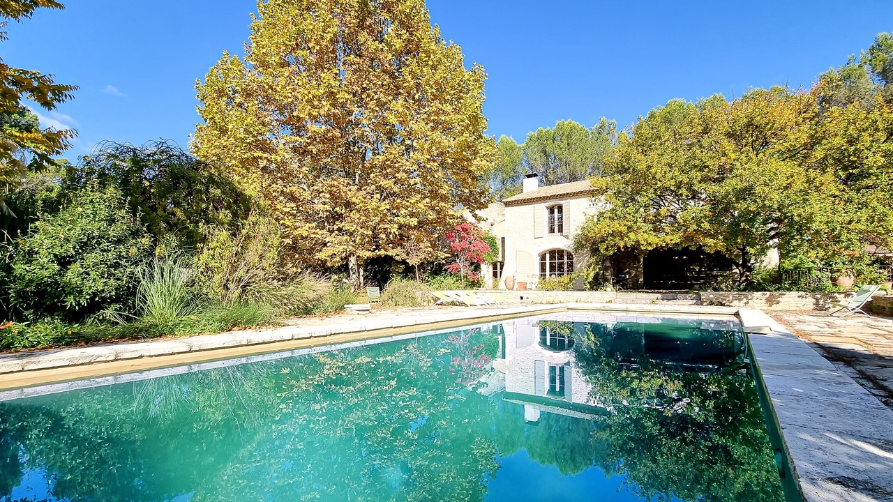 Photo of Outdoor in Lambesc