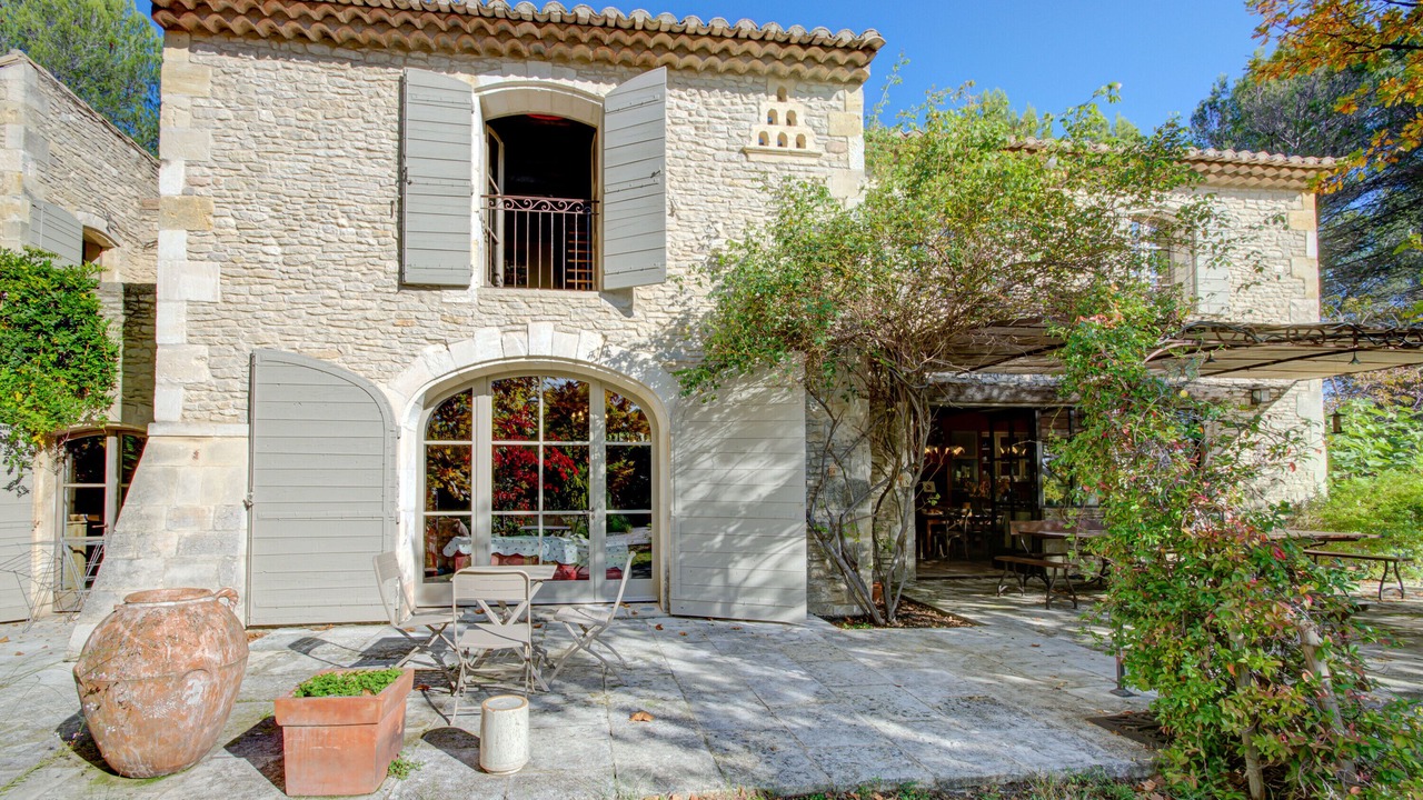 Photo of Outdoor in Lambesc