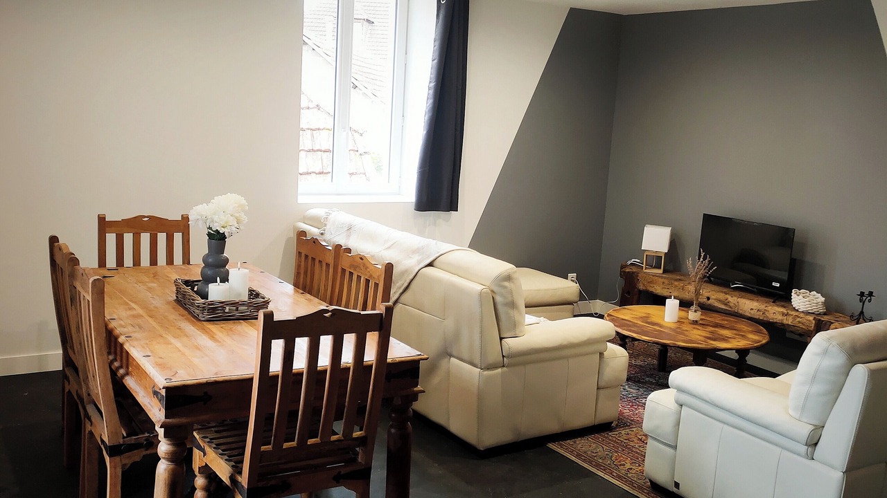 Photo of Livingroom in Le Lardin-Saint-Lazare