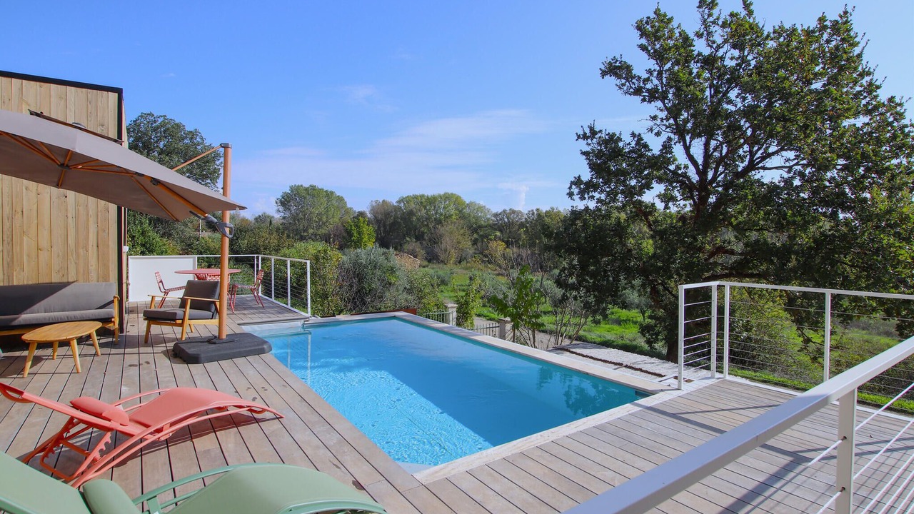 Photo of Outdoor in Suze-la-Rousse