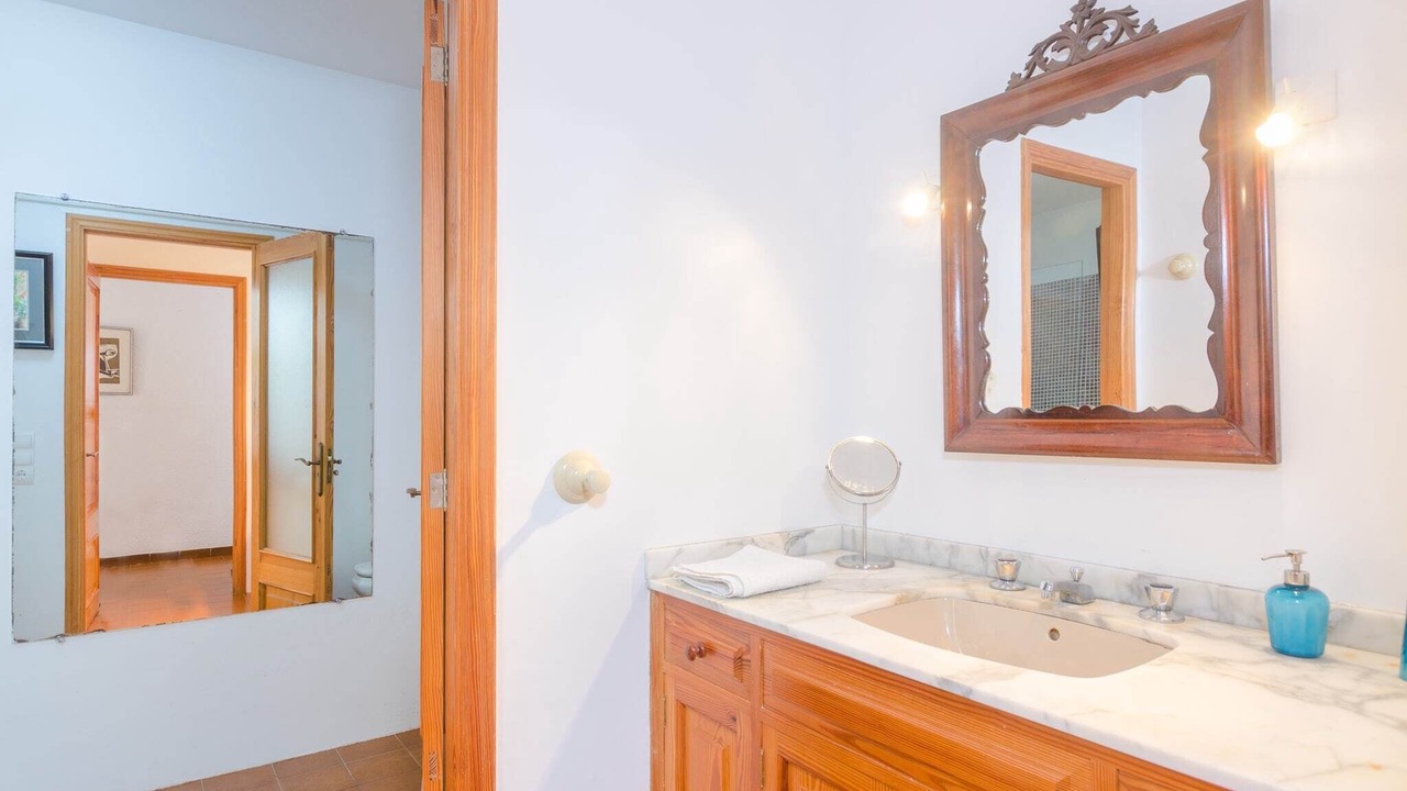 Photo of Bathroom in Alcanada