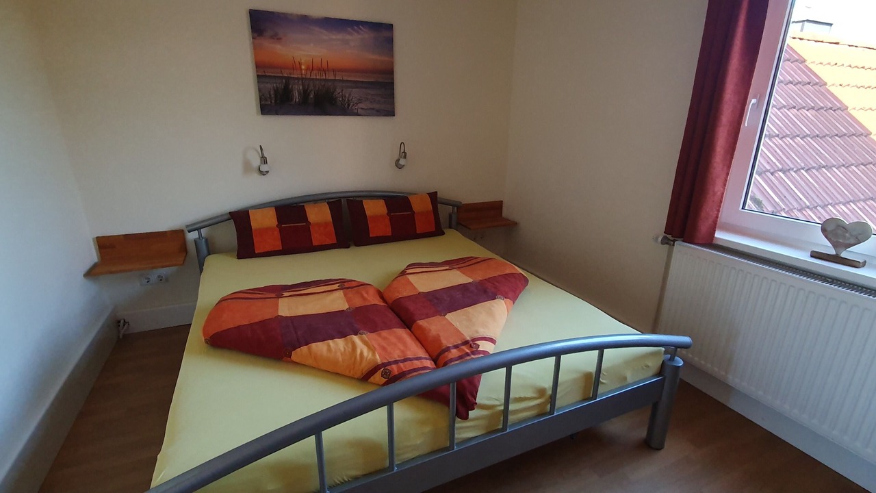 Photo of Bedroom in Jever