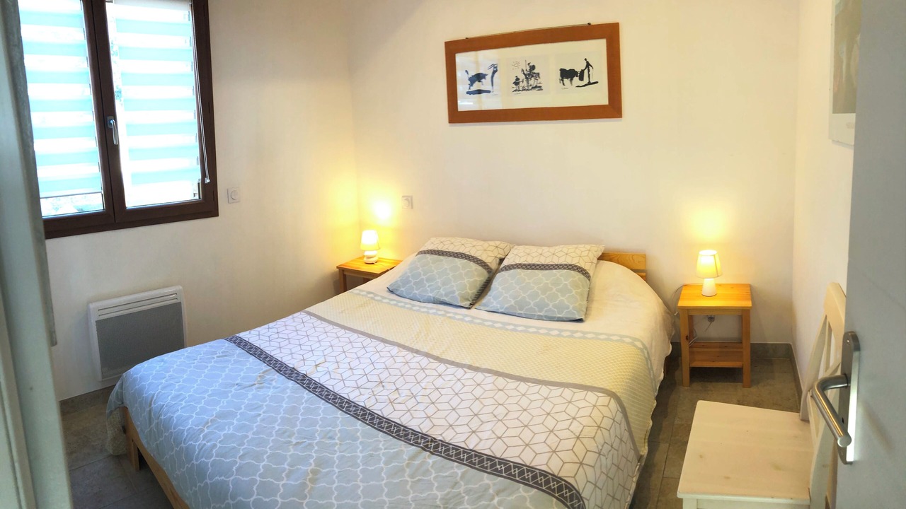 Photo of Bedroom in Calvisson