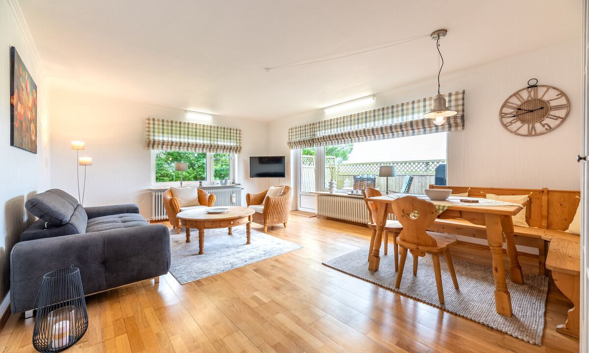 Photo of Livingroom in Midlum