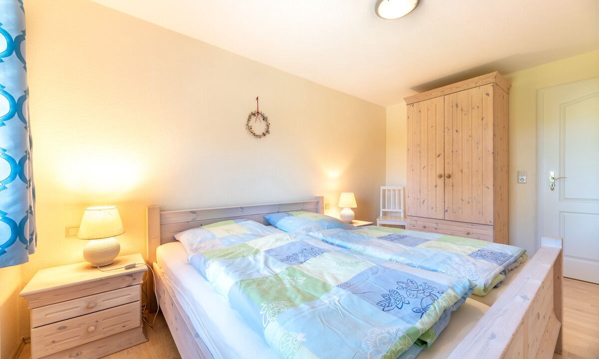 Photo of Bedroom in Midlum