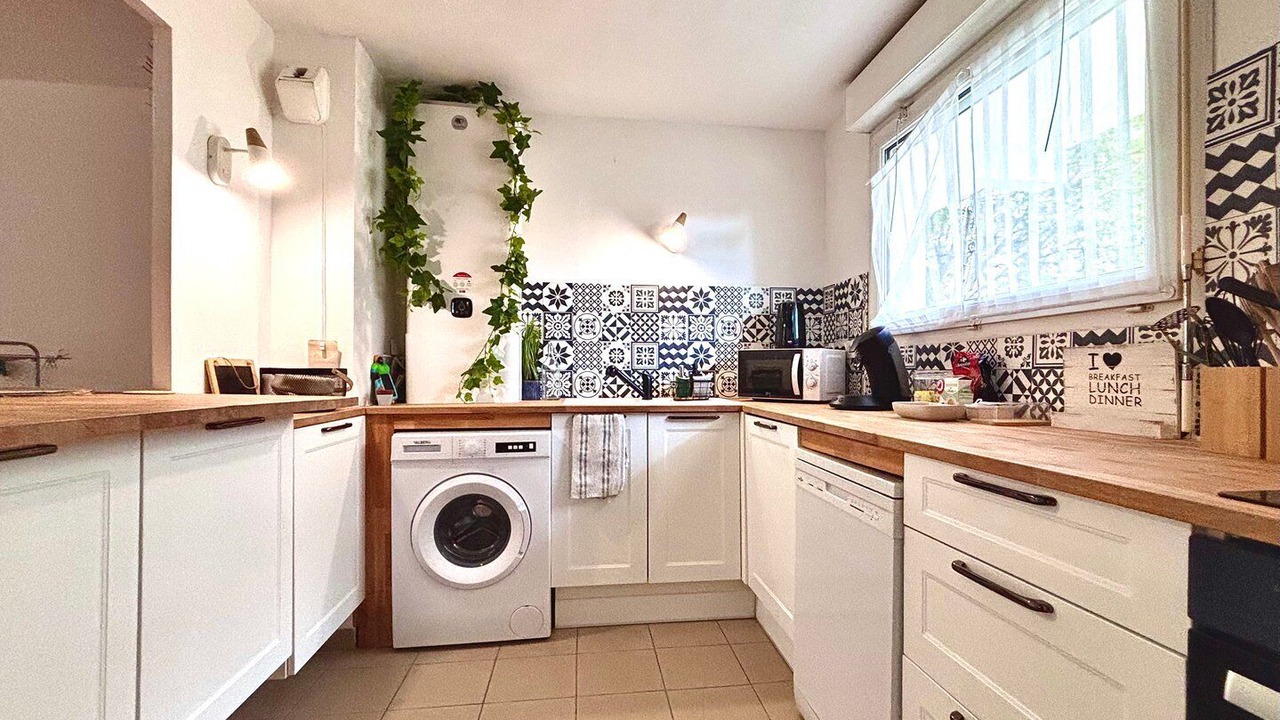 Photo of Kitchen in Costieres