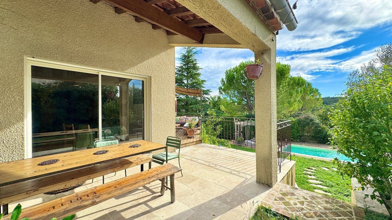 Photo of Outdoor in Euzet-les-Bains