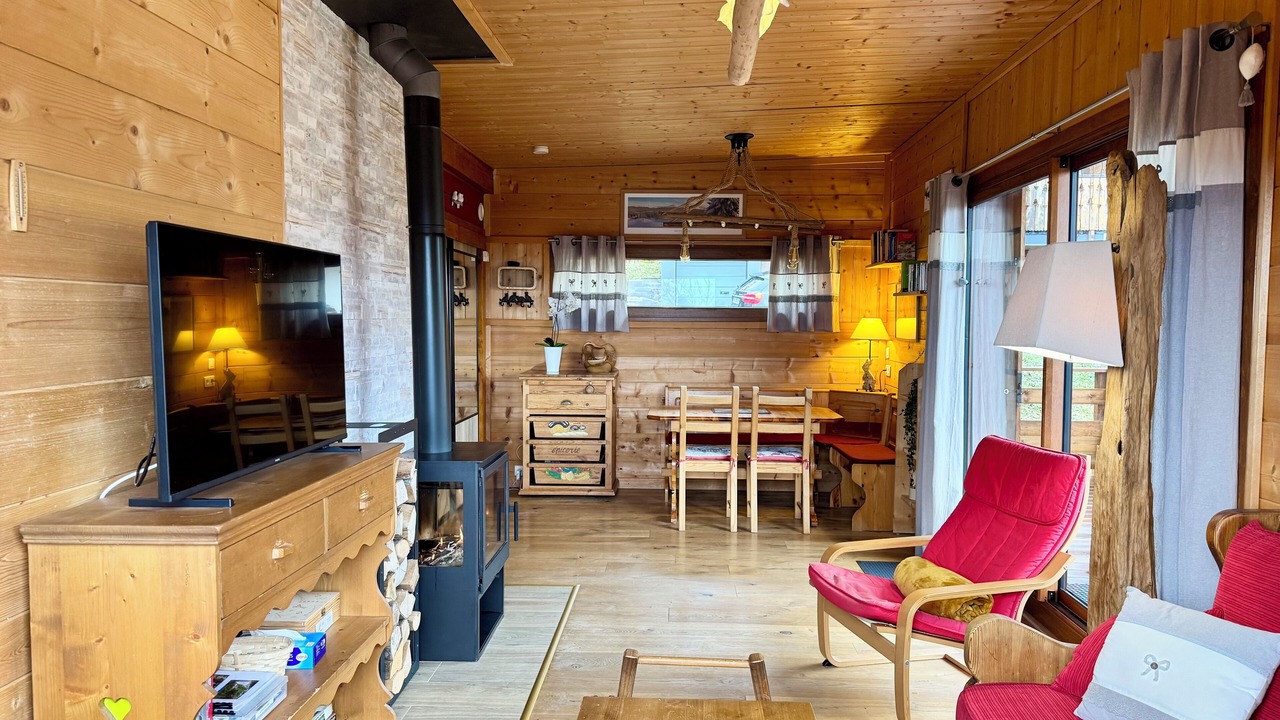 Photo of Livingroom in Premanon