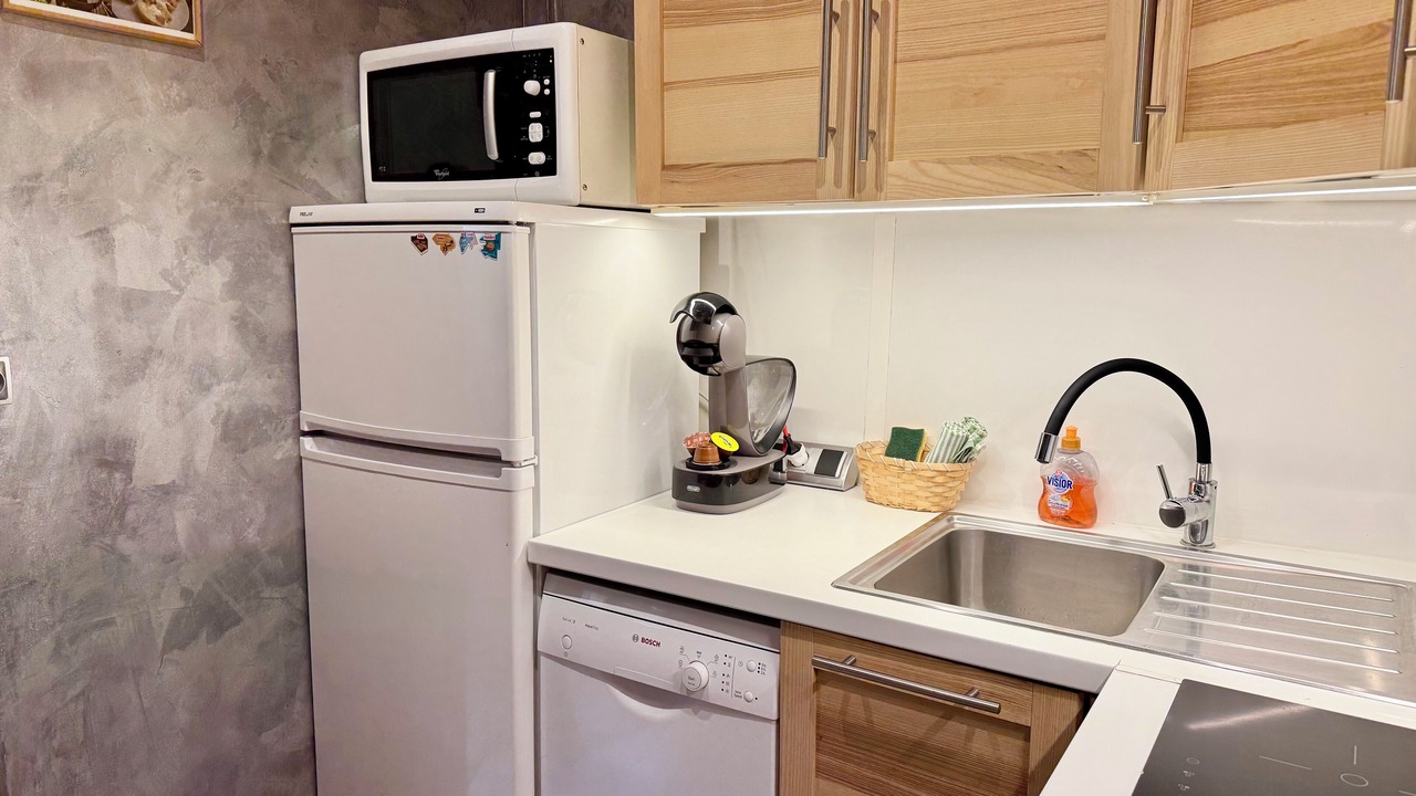 Photo of Kitchen in Premanon