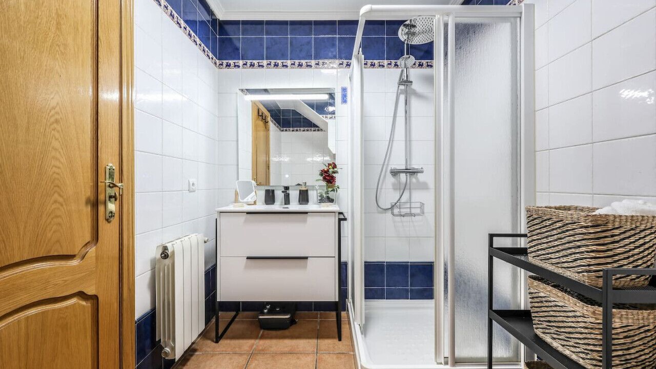 Photo of Bathroom in Cobisa