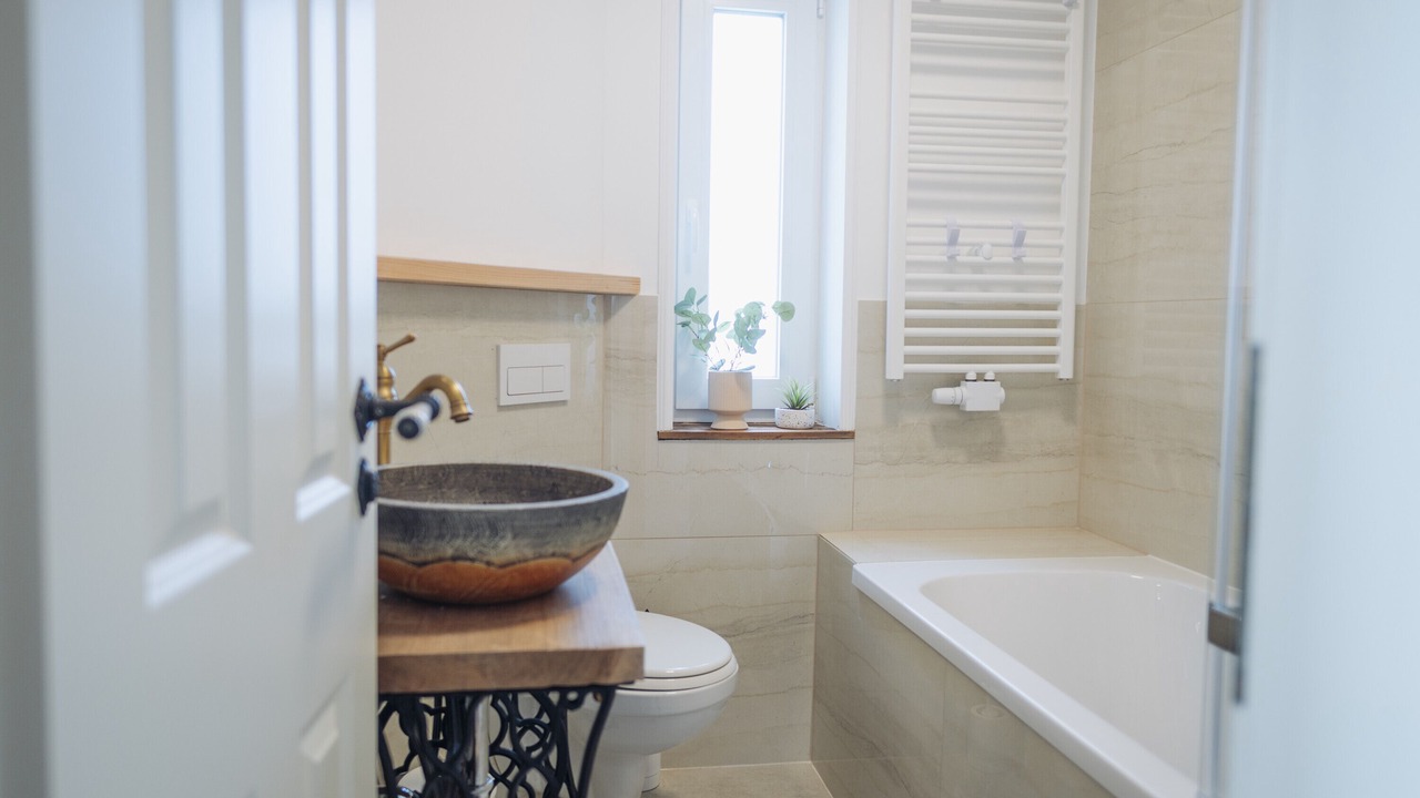 Photo of Bathroom in Sand