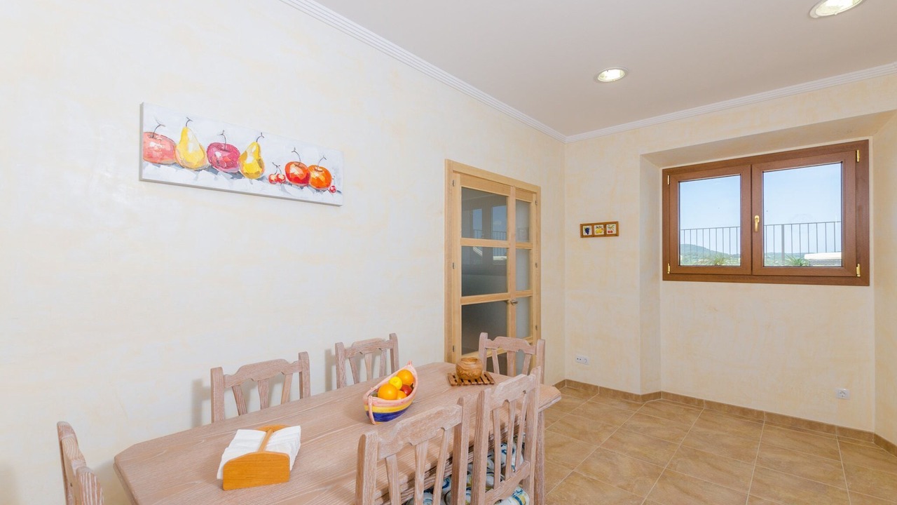Photo of Livingroom in Montuiri